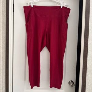 Old Navy Active Powersoft High-Rise Leggings in Vibrant Red